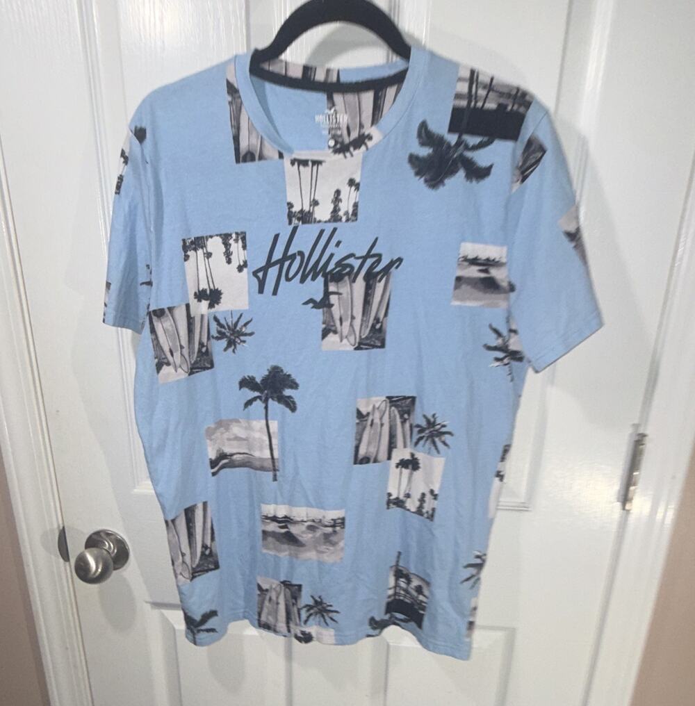 Hollister Men's L Blue Cotton Knit Crew Neck Short Sleeve Graphic Tee Logo